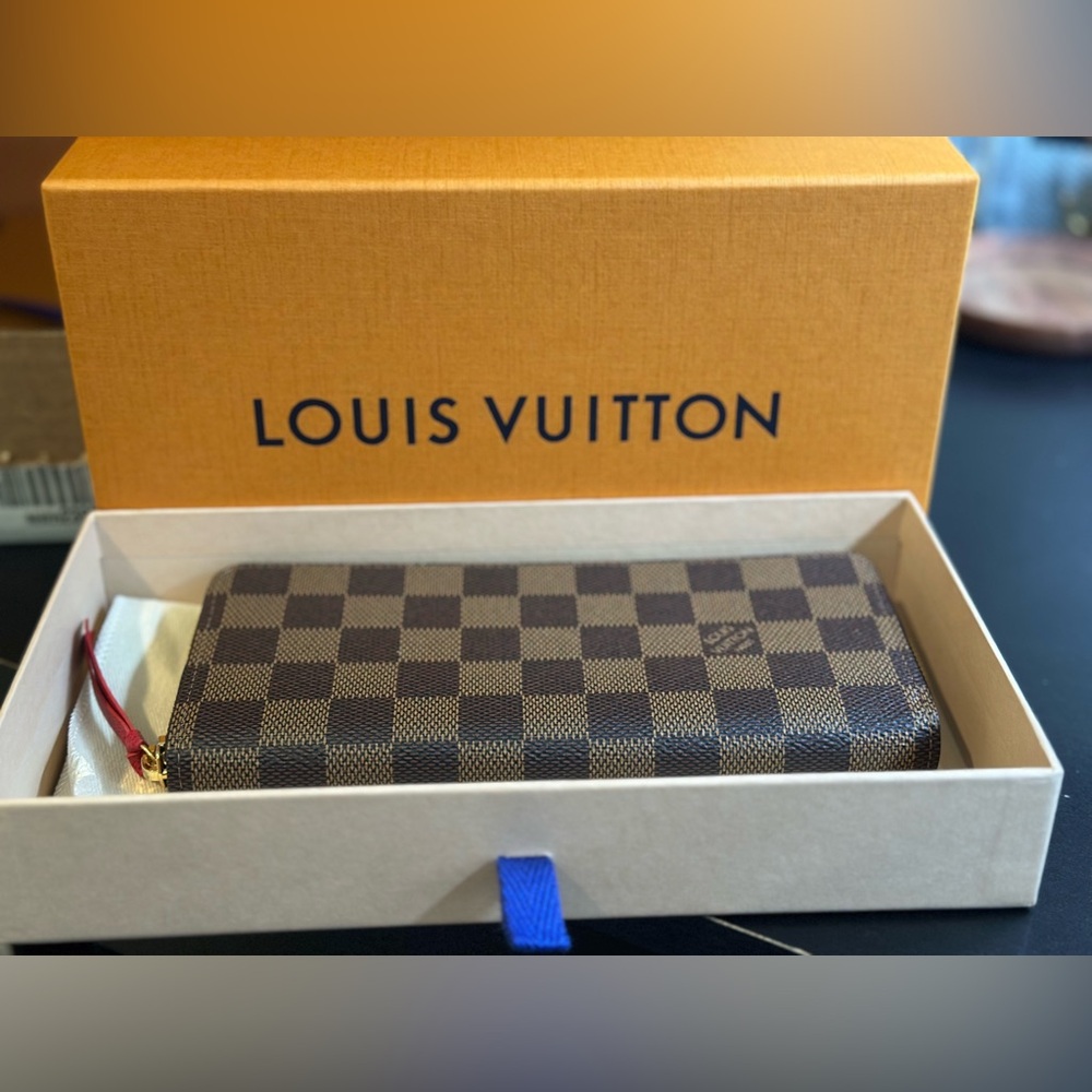 Louis Vuitton Clemence Wallet - Damier Ebene
